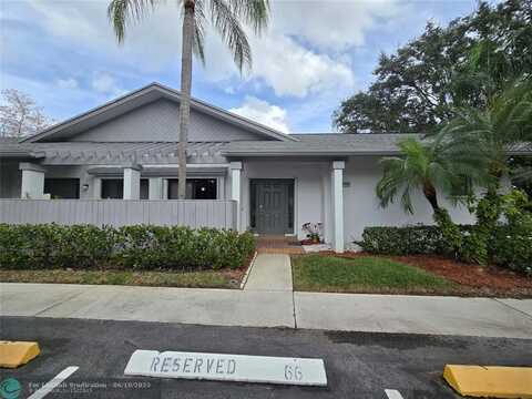 4455 Carambola Cir, Pompano Beach, FL 33066