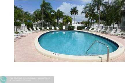 1851 NE 62nd St, Fort Lauderdale, FL 33308