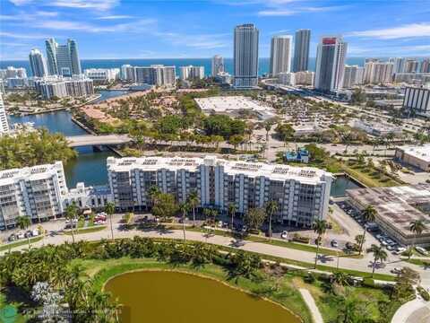 200 Diplomat Pkwy, Hallandale Beach, FL 33009