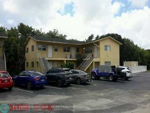460 Sunshine Dr, Coconut Creek, FL 33066