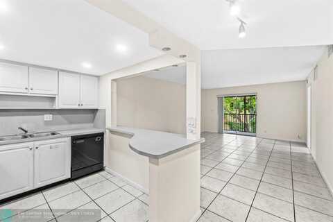 253 S Cypress Road, Pompano Beach, FL 33060