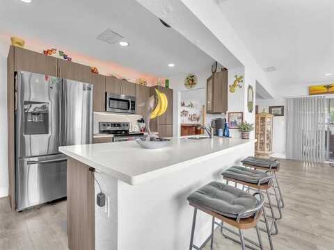 4331 NW 12th Ter, Deerfield Beach, FL 33064