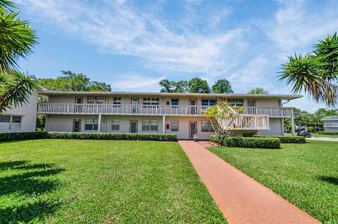 327 Farnham P, Deerfield Beach, FL 33442