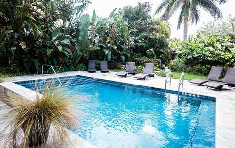 3301 SE 12th St, Pompano Beach, FL 33062