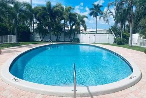 1801 NE 62nd St, Fort Lauderdale, FL 33308