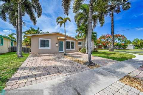 529 NE 2nd Pl, Dania Beach, FL 33004