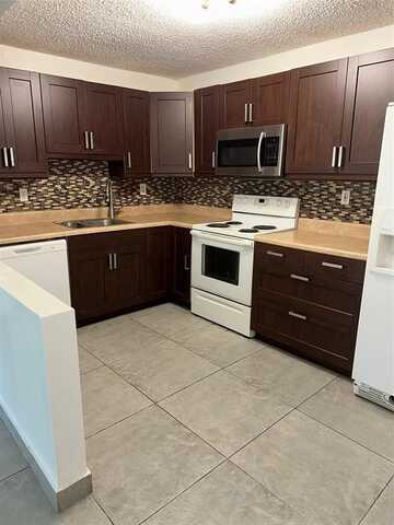 4117 NW 88th Ave, Coral Springs, FL 33065