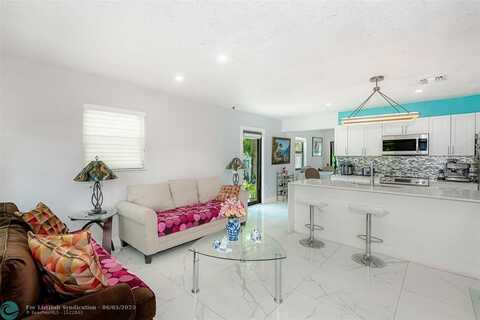 undefined, Hollywood, FL 33024