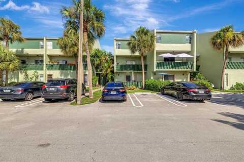 8905 NW 28th Dr, Coral Springs, FL 33065