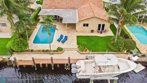 2651 NE 4th St, Pompano Beach, FL 33062