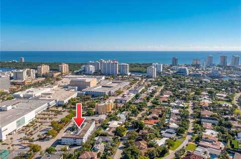2424 NE 9th St, Fort Lauderdale, FL 33304