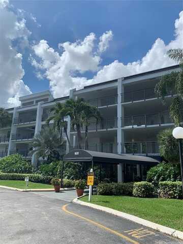 16051 Blatt Blvd, Weston, FL 33326