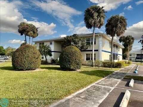 1512 SE Royal Green Cir, Port Saint Lucie, FL 34952