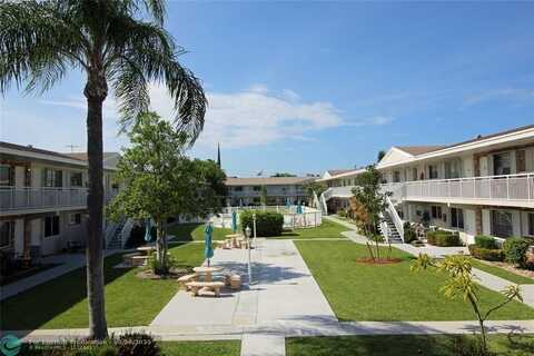 2001 NE 38th St, Lighthouse Point, FL 33064