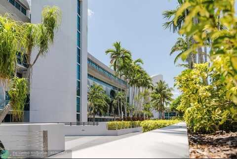 2950 NE 188th St, Aventura, FL 33180