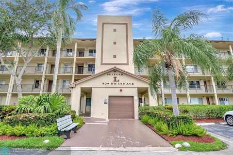900 SW 142nd Ave, Pembroke Pines, FL 33027