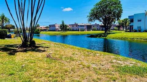 552 Monaco L, Delray Beach, FL 33446