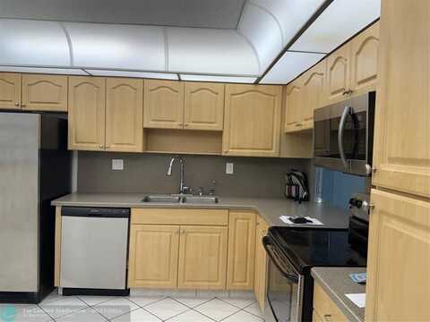 4930 E Sabal Palm Blvd, Tamarac, FL 33319