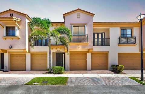 4778 Grand Cypress Cir, Coconut Creek, FL 33073