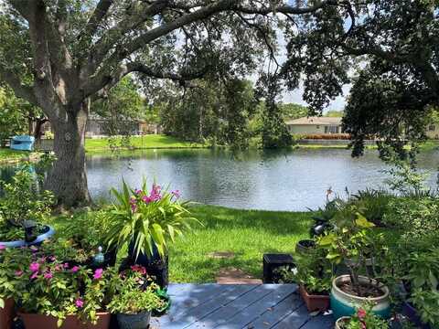 7460 SW 42nd Ct, Davie, FL 33314