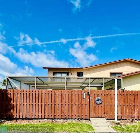 4188 N Landar Dr, Lake Worth, FL 33463