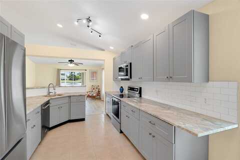 5905 Orangewood Lane, Vero Beach, FL 32967