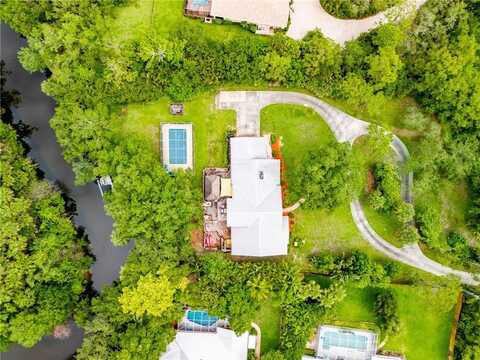 548 Cross Creek Circle, Sebastian, FL 32958