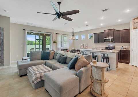 2641 Crowned Eagle Circle SW, Vero Beach, FL 32962