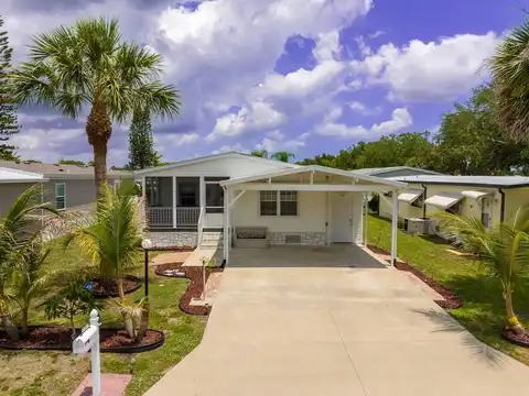 971 Laurel Circle, Sebastian, FL 32976