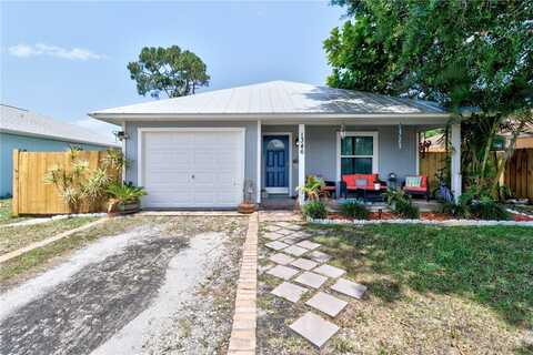 1346 22nd Avenue SW, Vero Beach, FL 32962