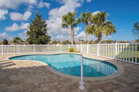 5254 Eleuthra Circle, Vero Beach, FL 32967