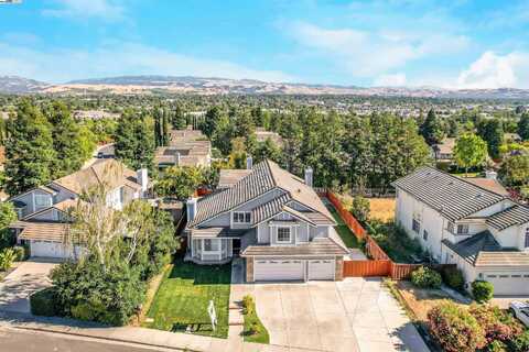 3473 Edinburgh Dr, Livermore, CA 94551