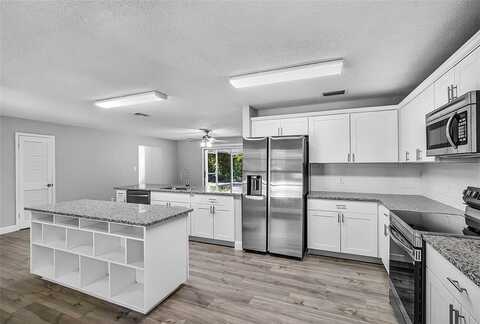 891 46th Avenue, Vero Beach, FL 32966