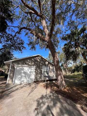 218 13th Lane SW, Vero Beach, FL 32962