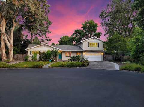 114 Hopeco Rd, Pleasant Hill, CA 94523