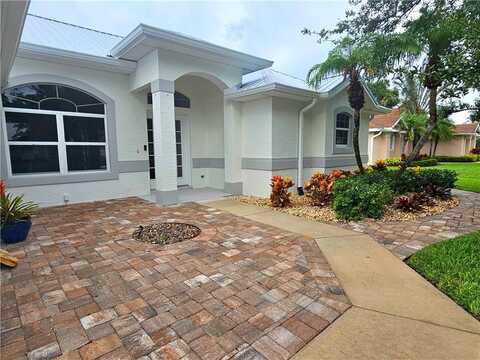 5057 5th Manor, Vero Beach, FL 32968