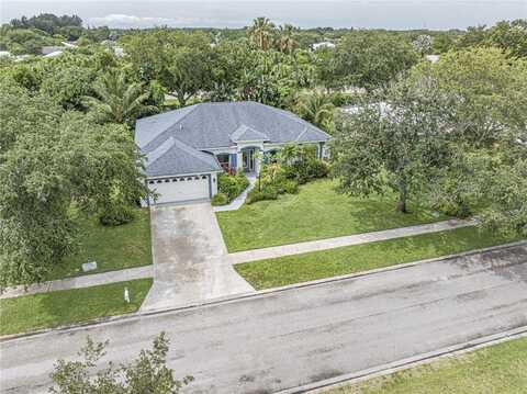 5151 4th Place, Vero Beach, FL 32968