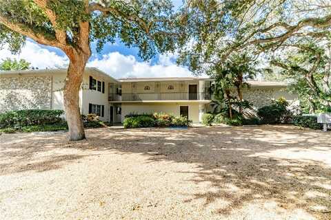 800 Coquina Lane, Vero Beach, FL 32963