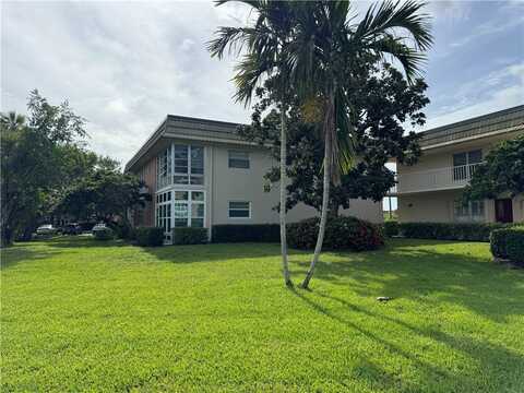 4 Vista Gardens Trail unit: 103, Vero Beach, FL 32962