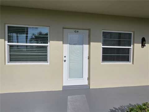 25 Pine Arbor Lane, Vero Beach, FL 32962