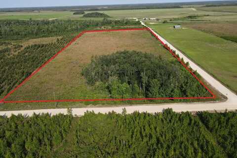 40 Davis Peacock Rd, Kinard, FL 32449