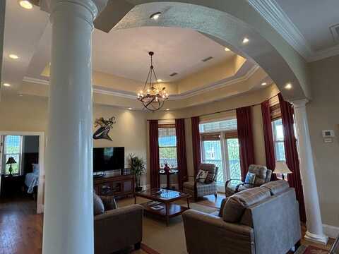 1804 Suzie Ct, St. George Island, FL 32328