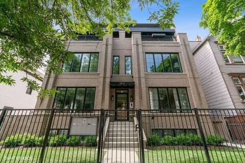 1517 W. Barry Avenue, Chicago, IL 60657