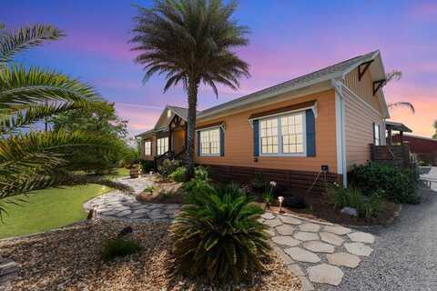 418 California Dr, Mexico Beach, FL 32456