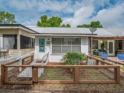 30 Parker Ave, Lanark Village, FL 32323