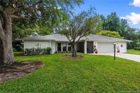 542 SE Woods Edge Trail, Stuart, FL 34997