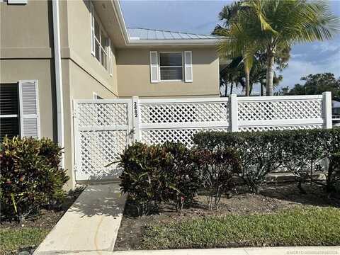 2882 SW Lakemont Place, Palm City, FL 34990
