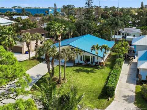 4590 SE Glenridge Trail, Stuart, FL 34997