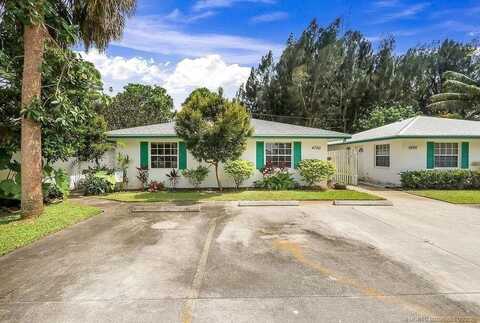 4700 SE Compass Way, Stuart, FL 34997