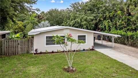 709 SW Bryant Avenue, Stuart, FL 34994